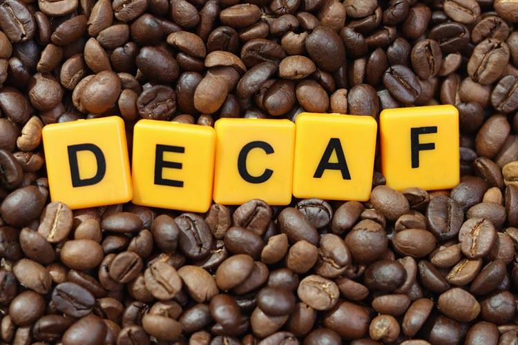 is decaf coffee a diuretic